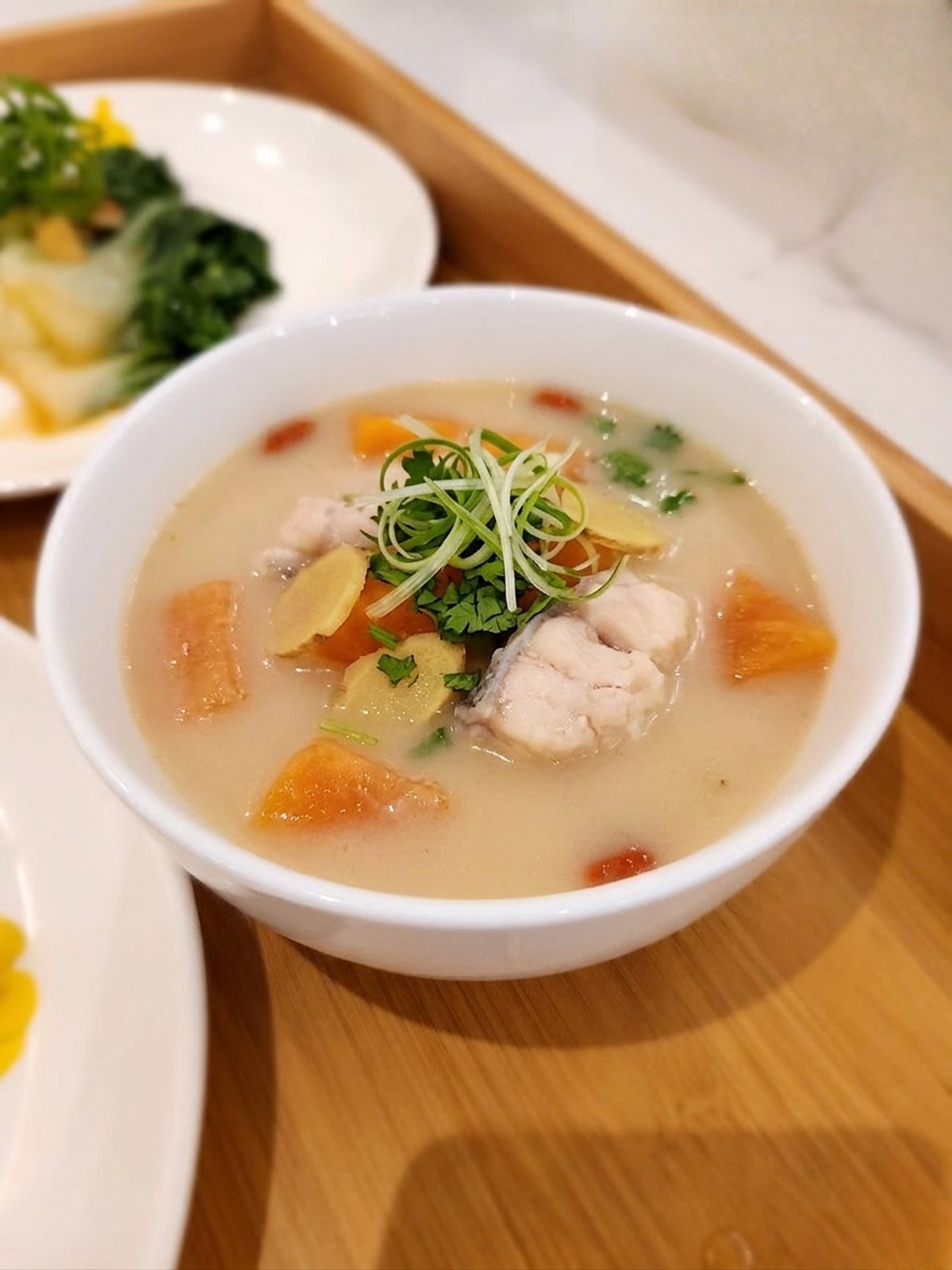 Papaya fish soup for breastfeeding support